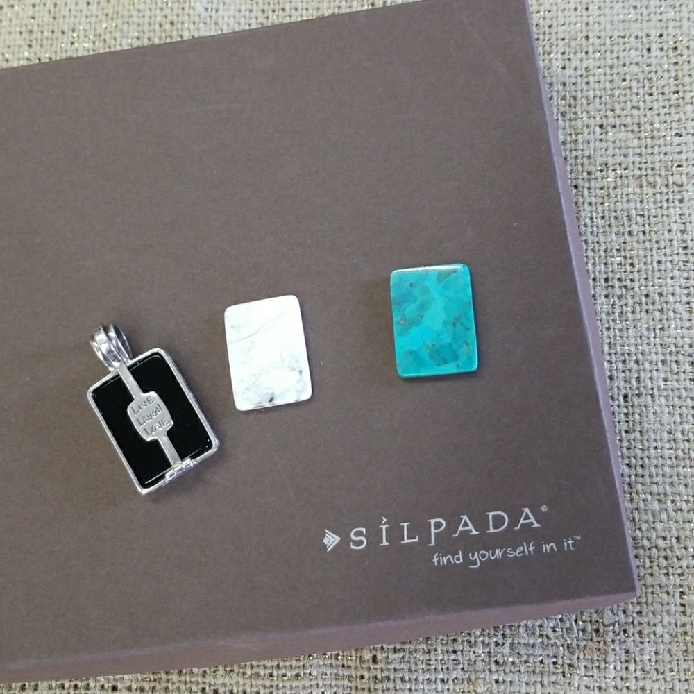 Silpada interchangeable  pendant.
